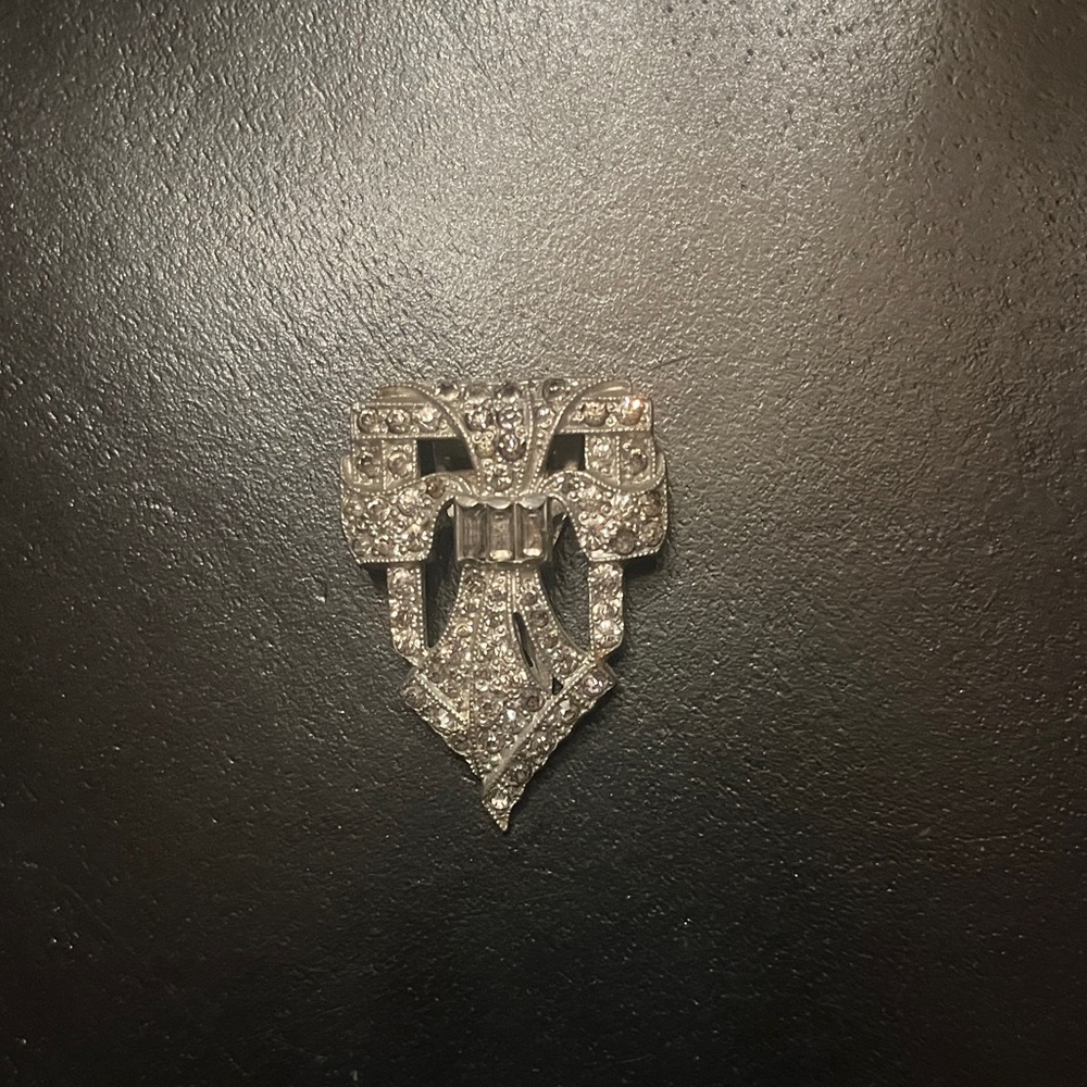 Vintage Rhinestone Fur Clip
